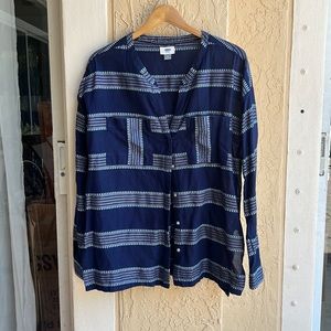 Old Navy Button Through Long Sleeve Tunic in Navy and White Stripe Size Medium